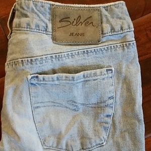 Silver Jeans Capris